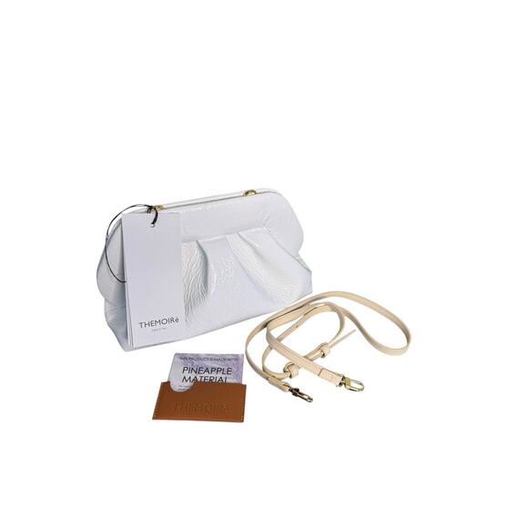 Themoire NWT Tia Pineapple Clutch Bag in Shell - Picture 2 of 16